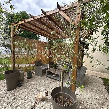 La Cabane Du Figuier A 朗布依埃 外观 照片
